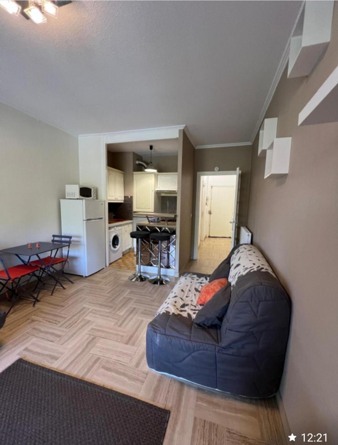 Charmant Studio Villeneuve-Loubet Esterno foto